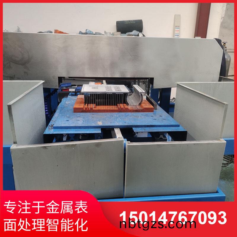 鋁材直(zhi)紋拉絲機(ji)廠(chang)傢