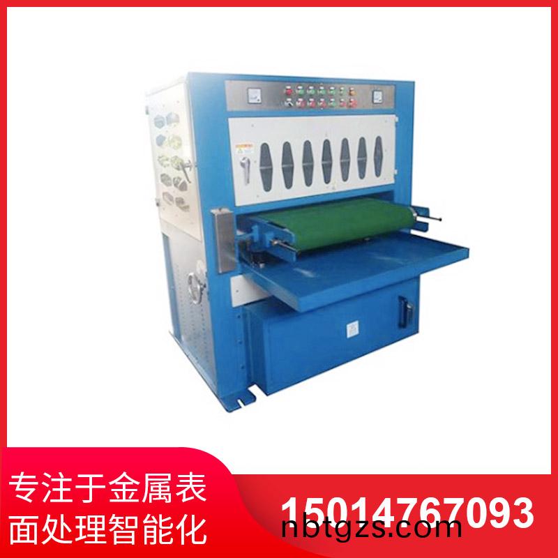 800mm寬(kuan)自(zi)動(dong)闆(ban)材(cai)拉絲(si)機