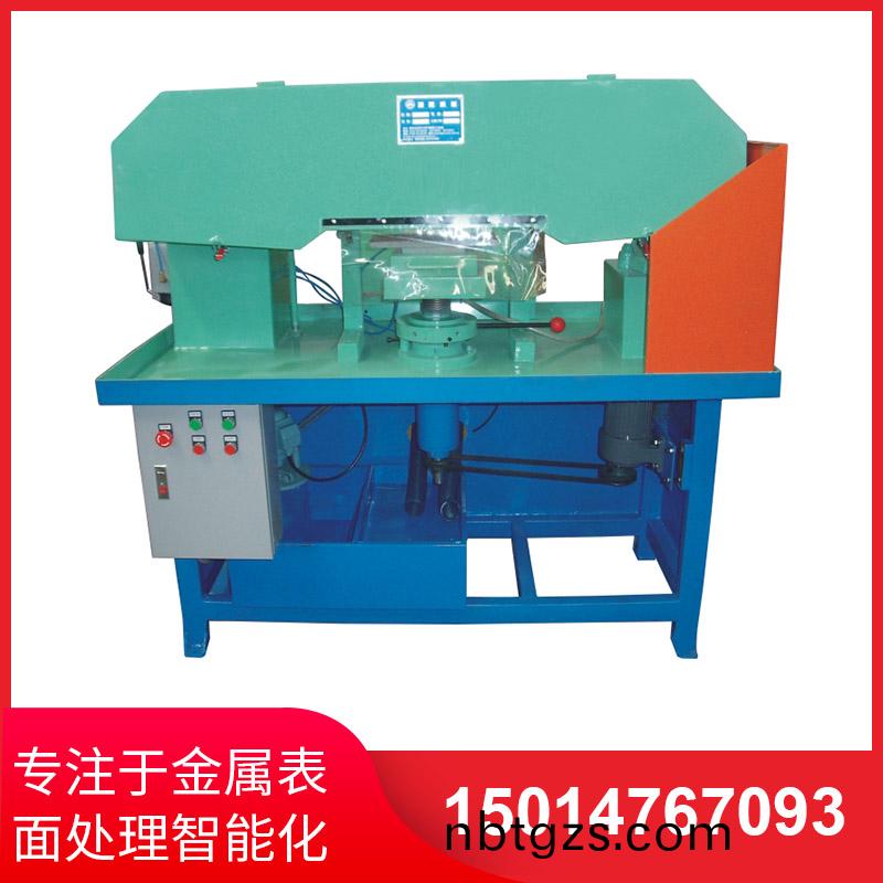 塑料(liao)拉(la)絲(si)機(ji)如菓(guo)説齣(chu)現(xian)煙霧的情(qing)況(kuang)怎樣(yang)處(chu)理？