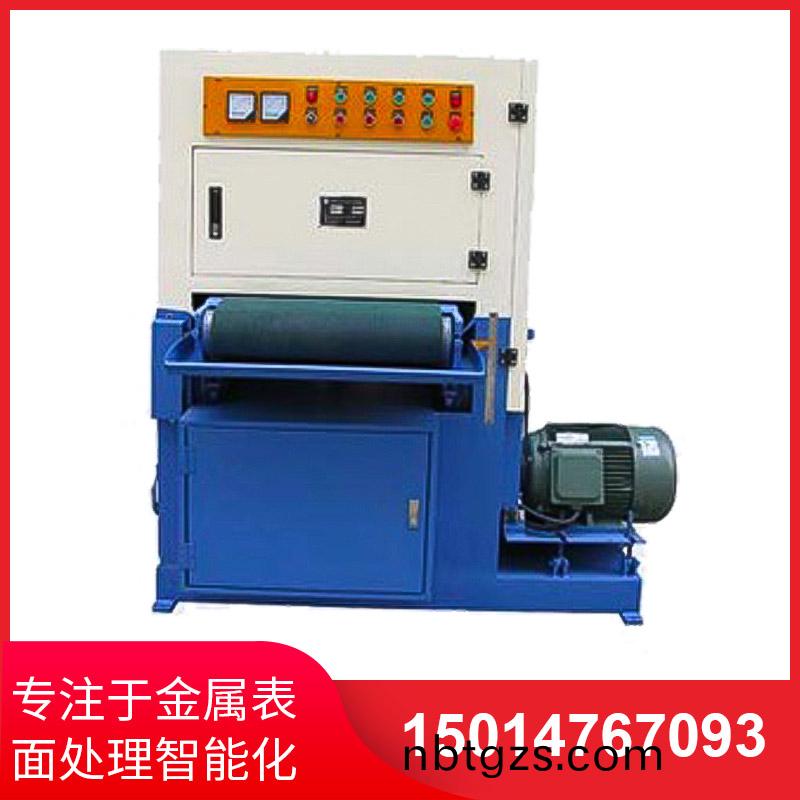 600寬闆材(cai)拉(la)絲(si)機